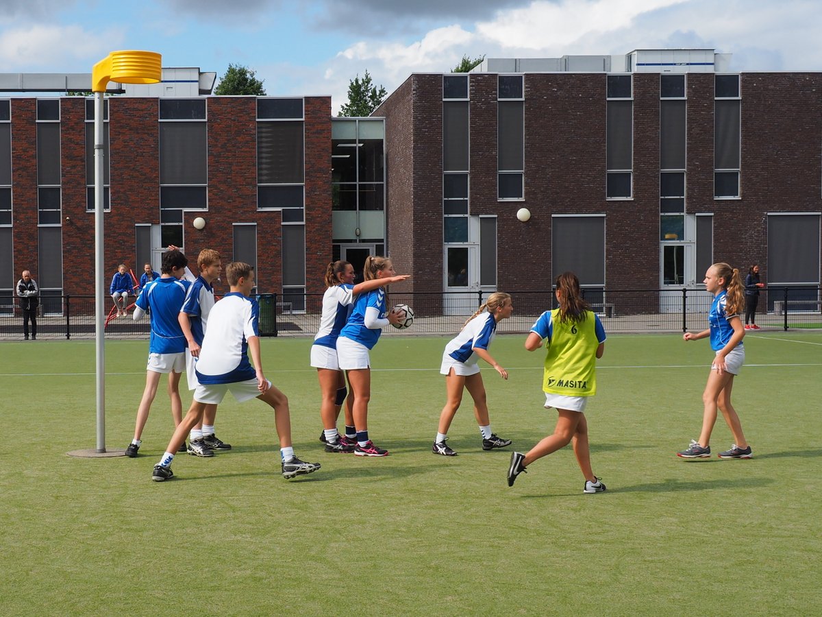 Korfbal B2 5 september-036.JPG